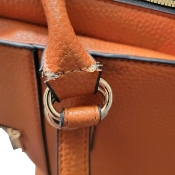 Brown Handbag with Shoulder Strap - Picture 4 of 10